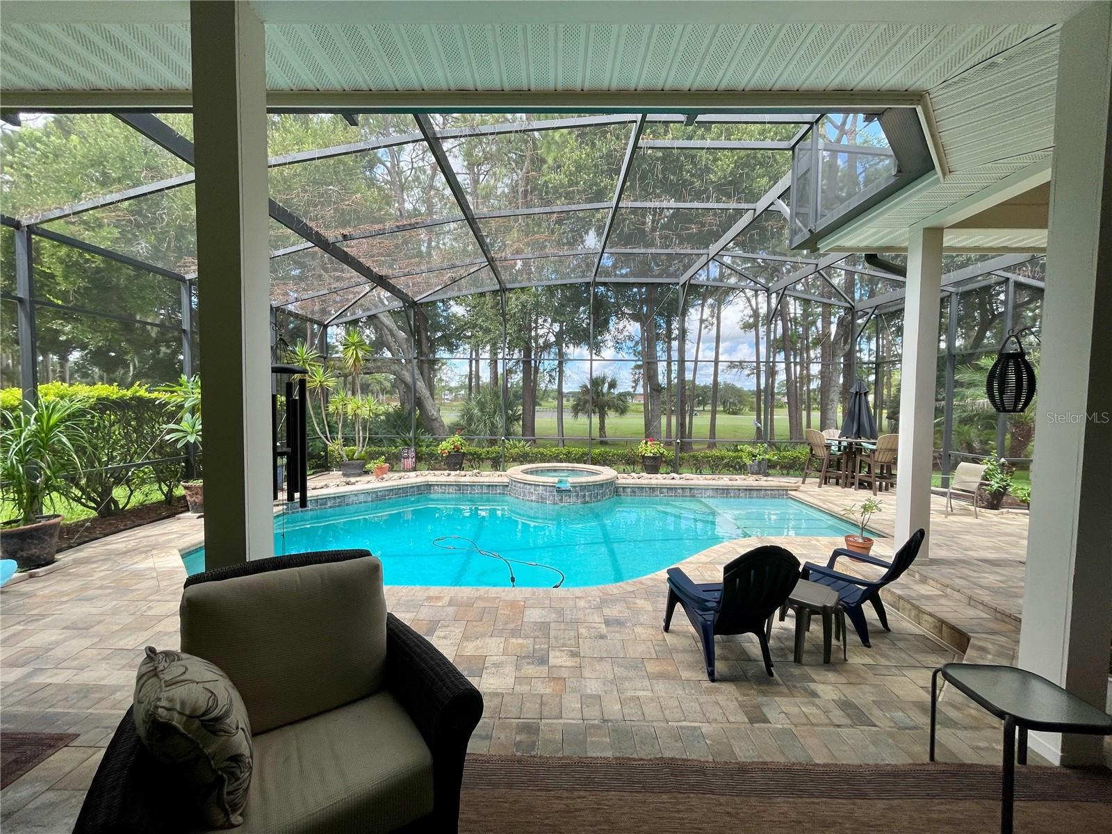 635 CHATAS CT — photo 4