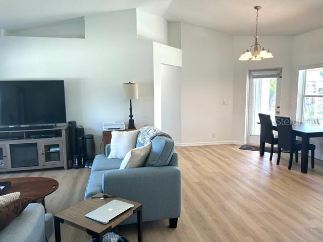 70 FLEMING CT — photo 5