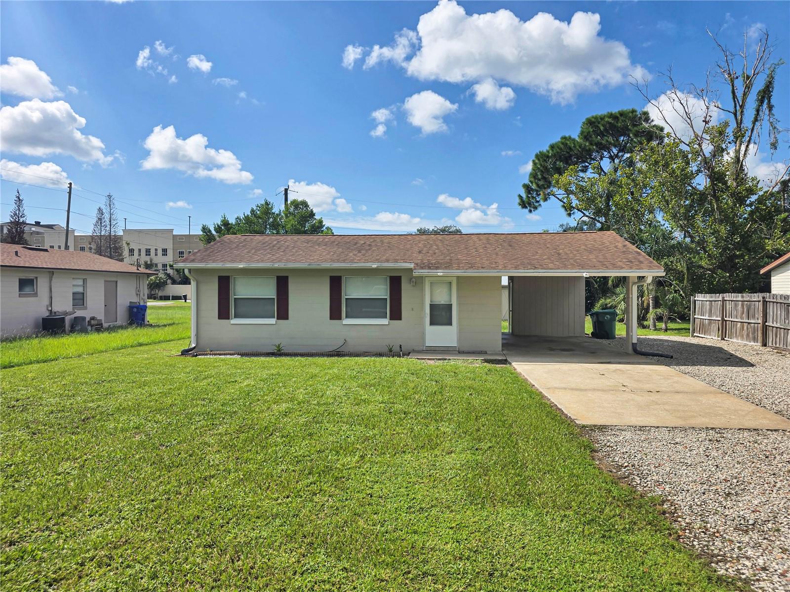 185 E LAKE MARY AVE
