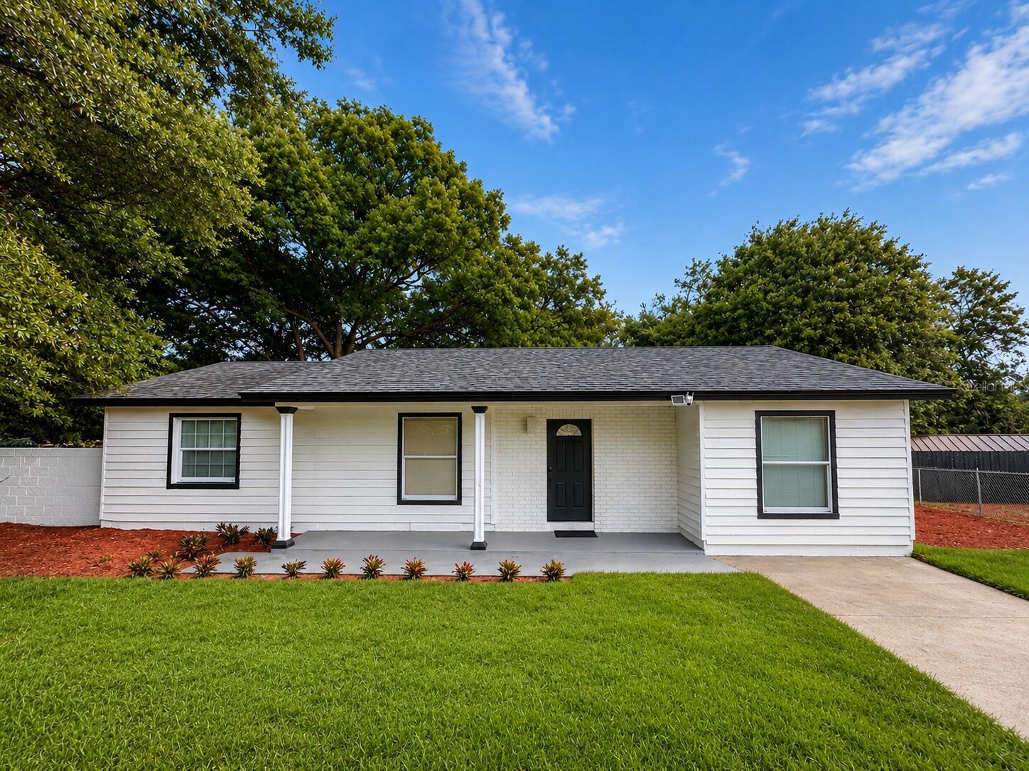 2310 W LISA CT — photo 2