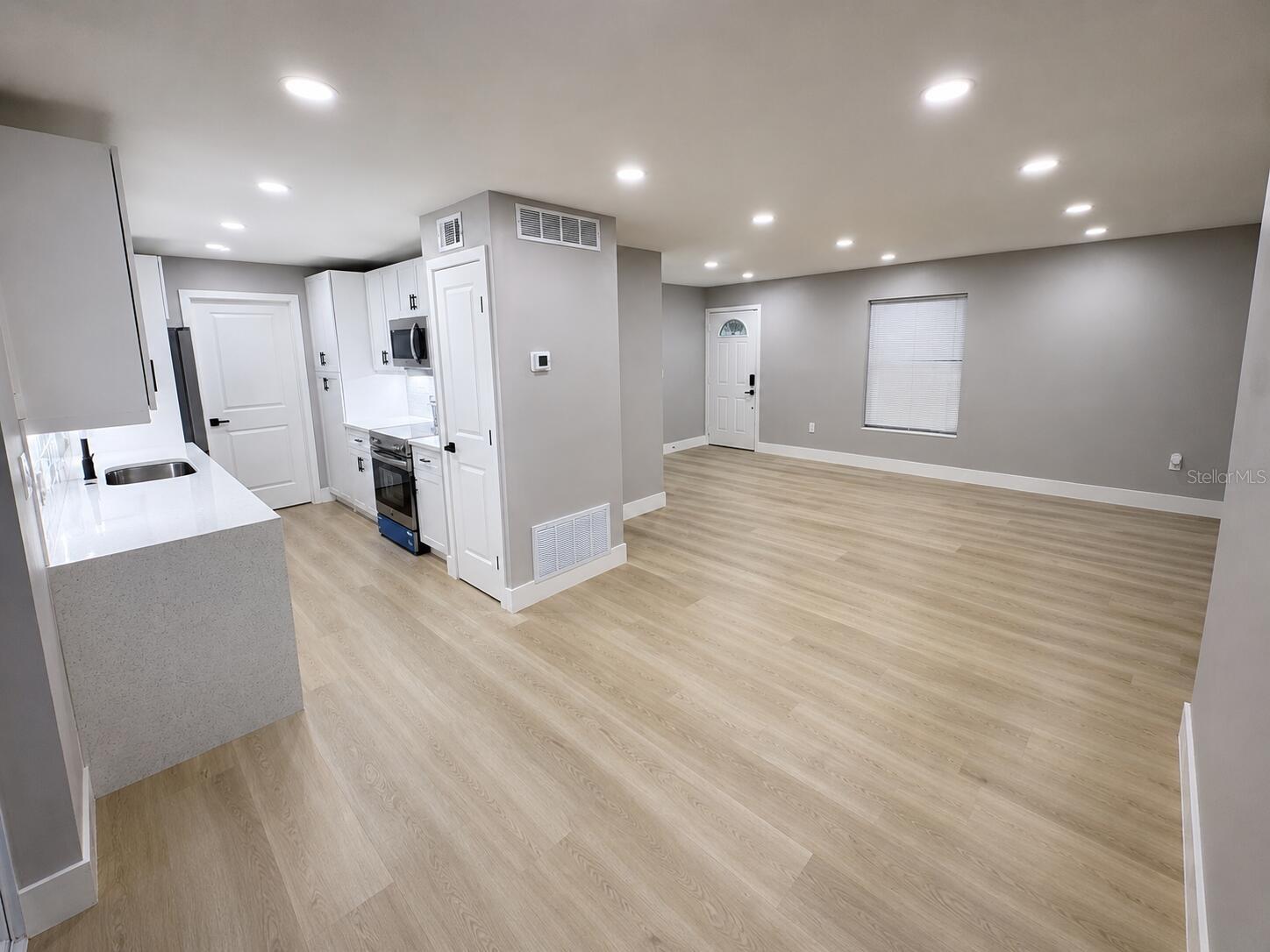 2310 W LISA CT — photo 7