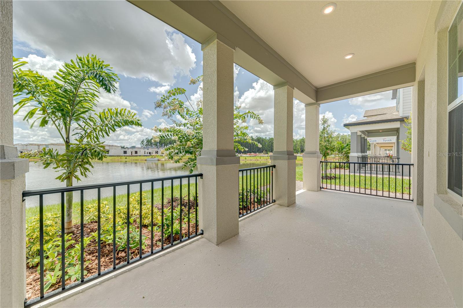 524 VENETIAN PALMS BLVD — photo 5