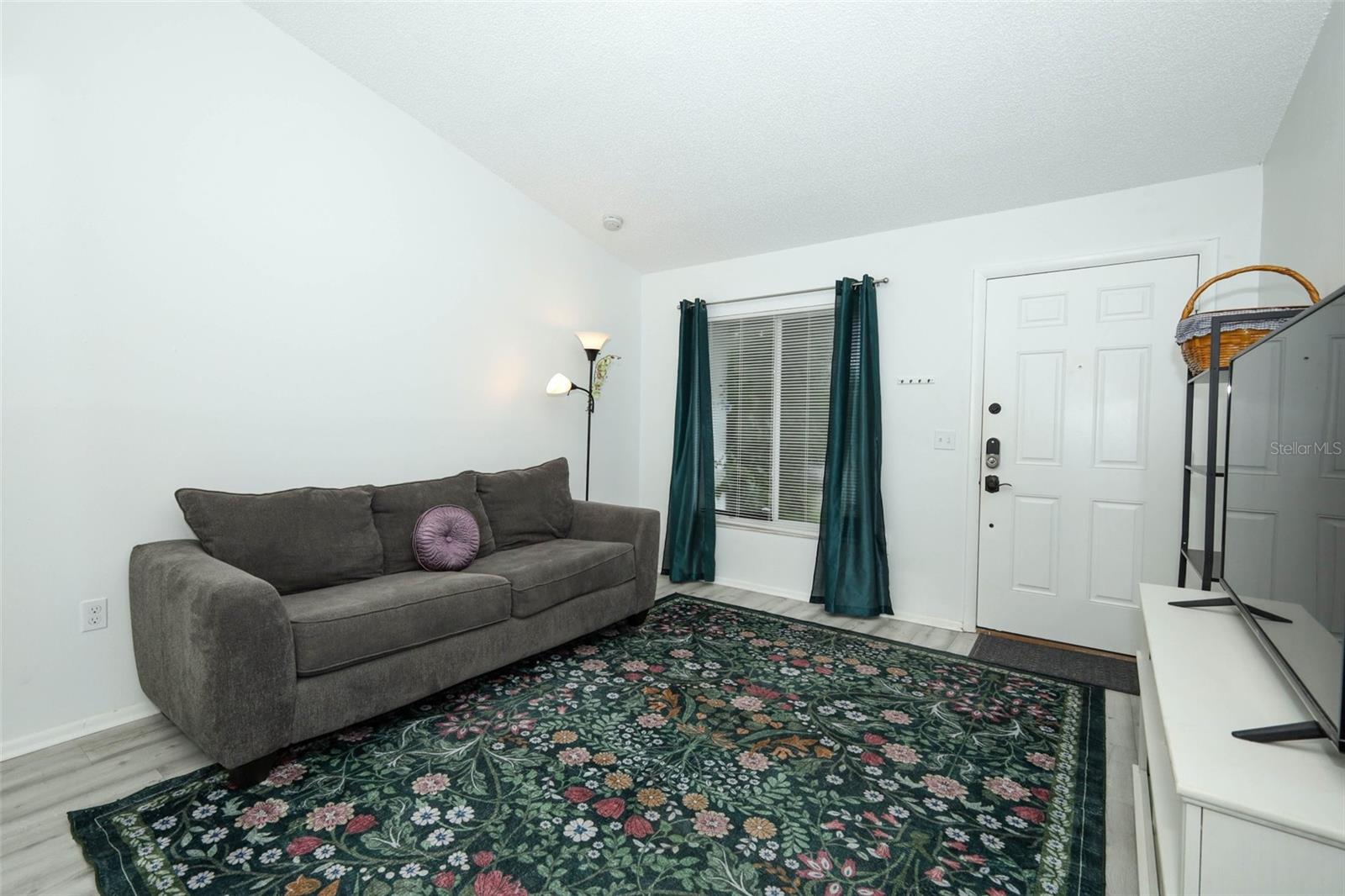 12237 EASTCOVE DR — photo 4