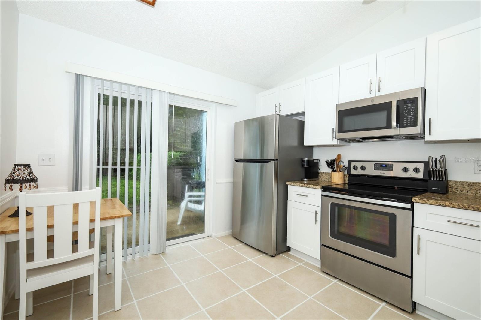 12237 EASTCOVE DR — photo 10
