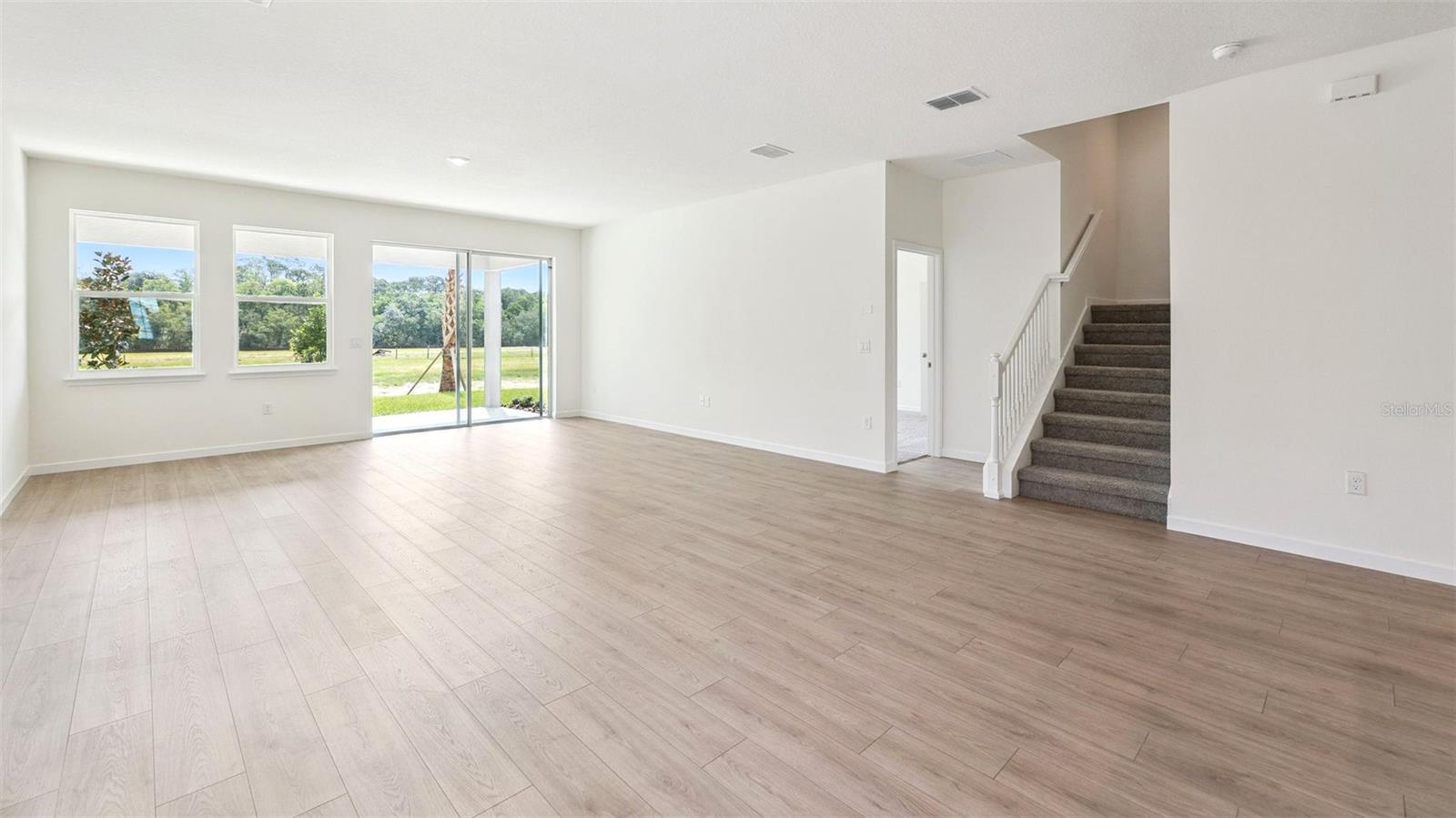 3038 KINGSMAN TRL — photo 3