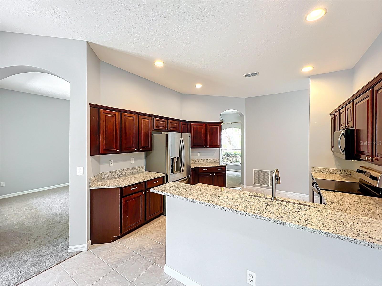 903 KERSFIELD CIR — photo 11