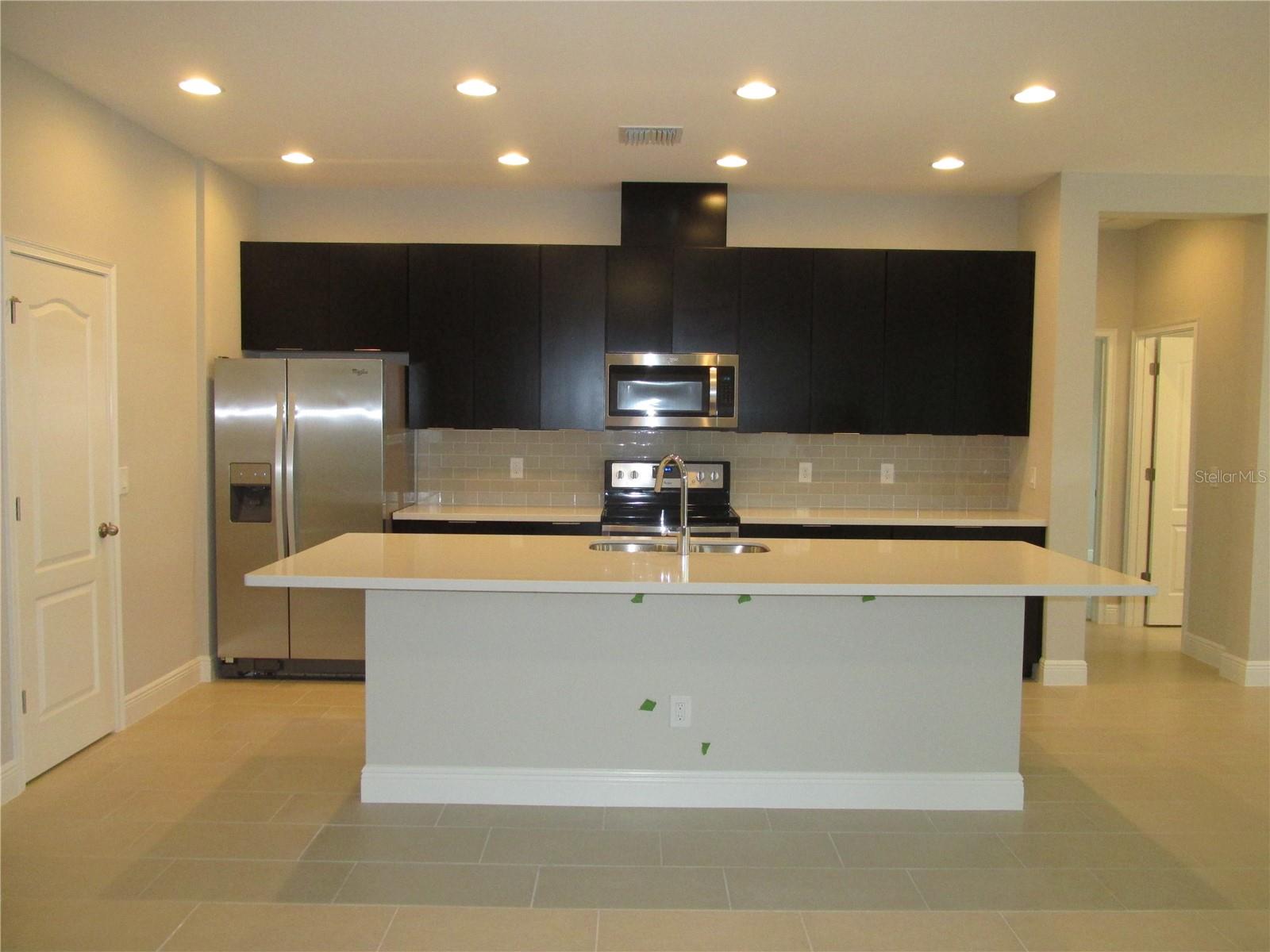 7252 BACKWOODS TRL — photo 2