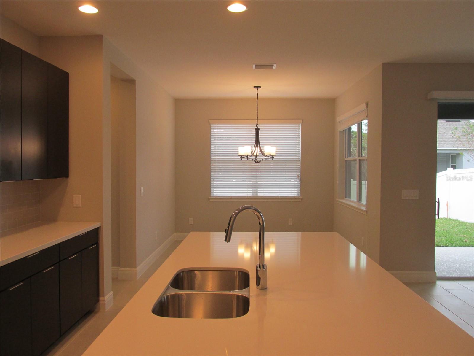 7252 BACKWOODS TRL — photo 4