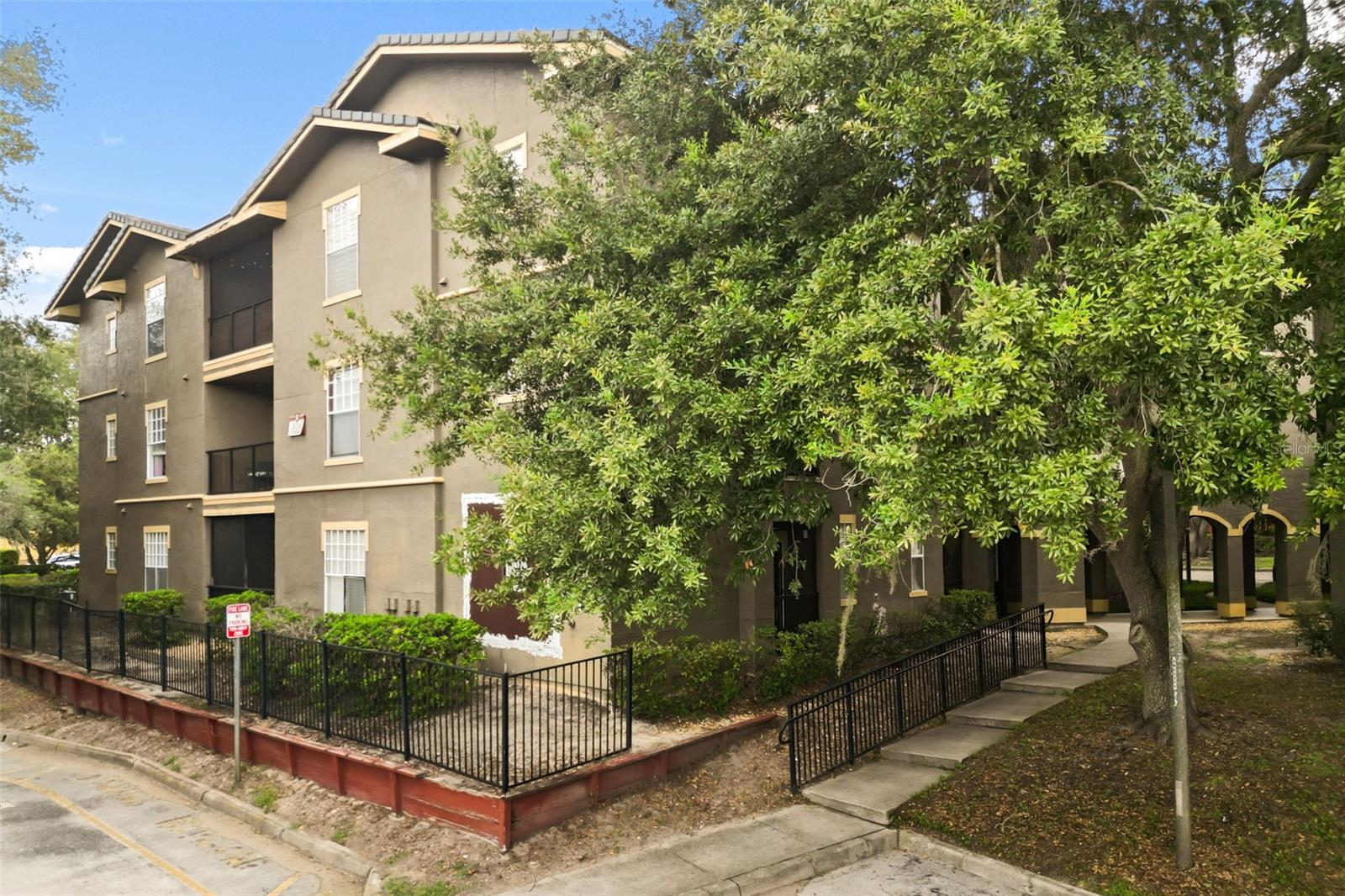 126 VISTA VERDI CIR #300