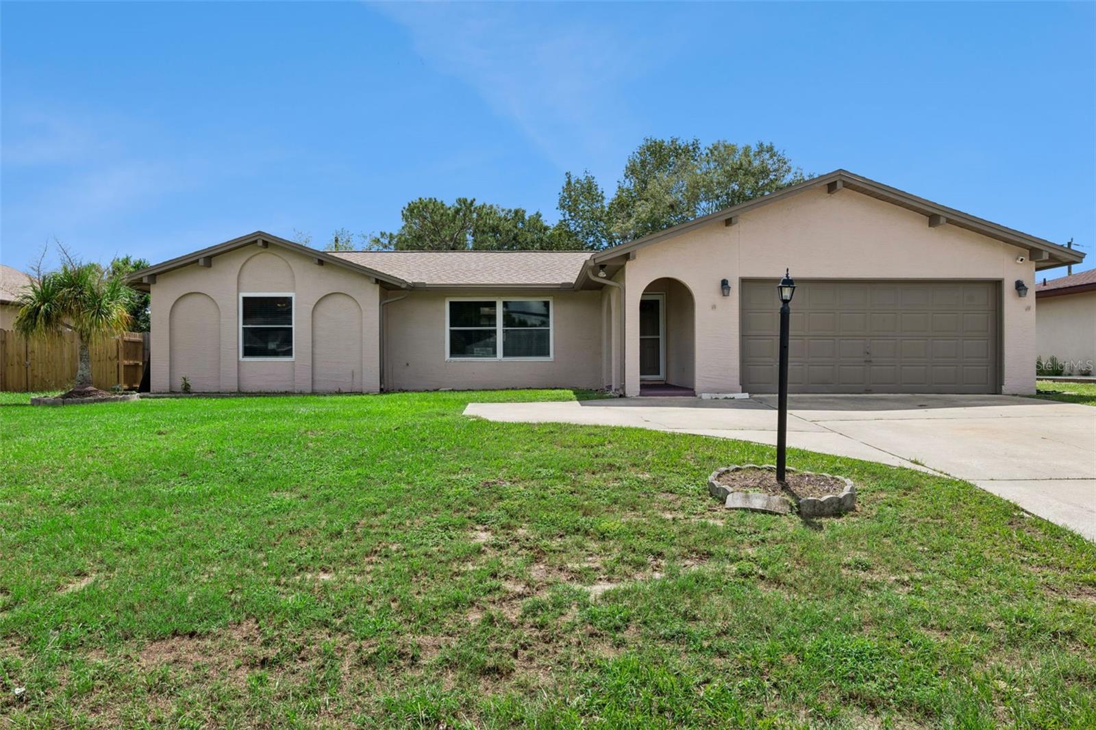853 SYLVIA DR