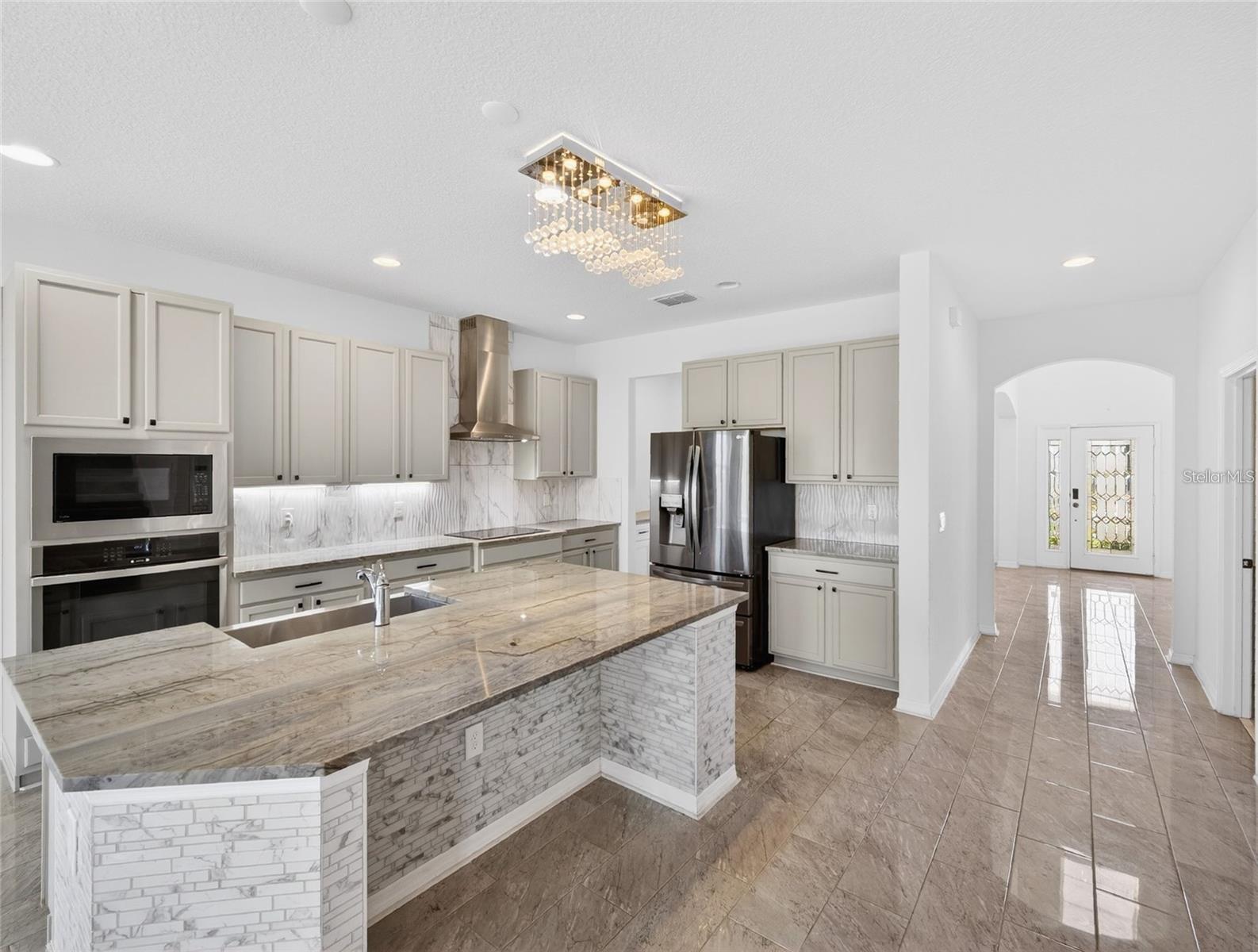 2556 LEYLAND CYPRESS LN — photo 4