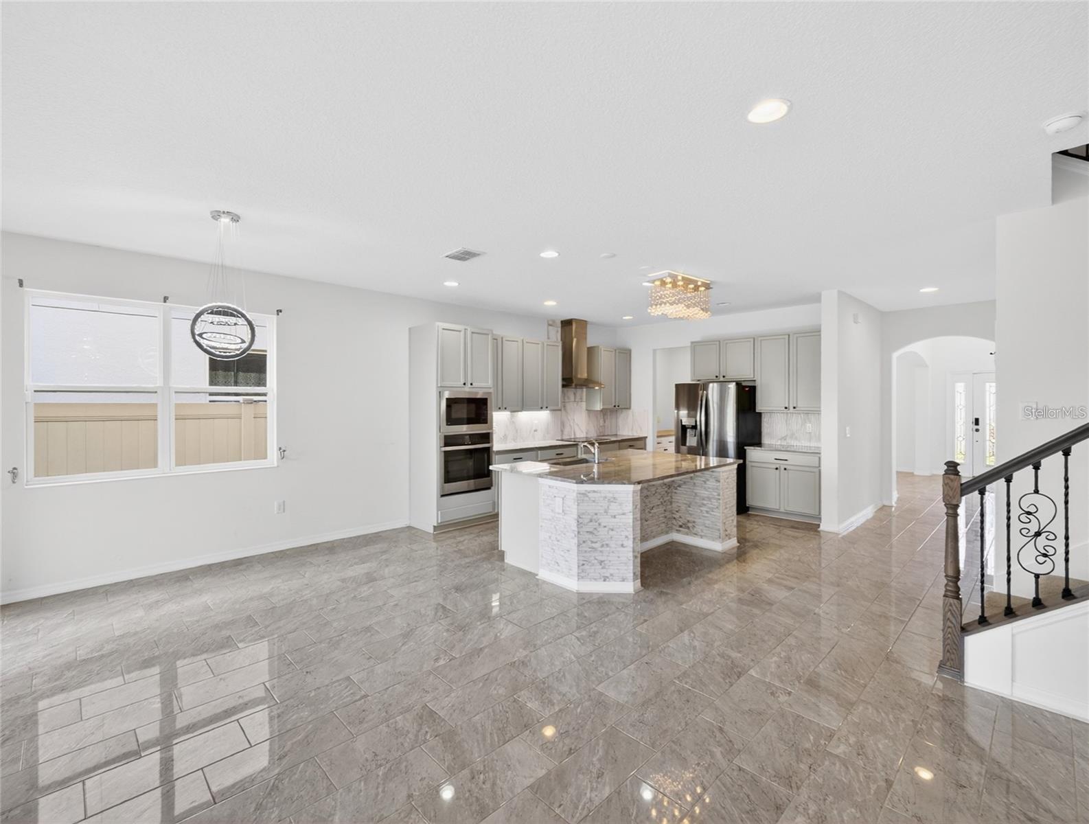 2556 LEYLAND CYPRESS LN — photo 10