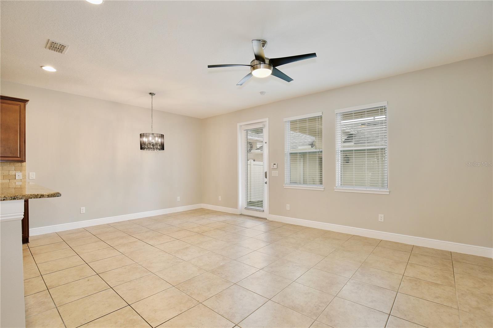 5332 FACTORS WALK DR — photo 8