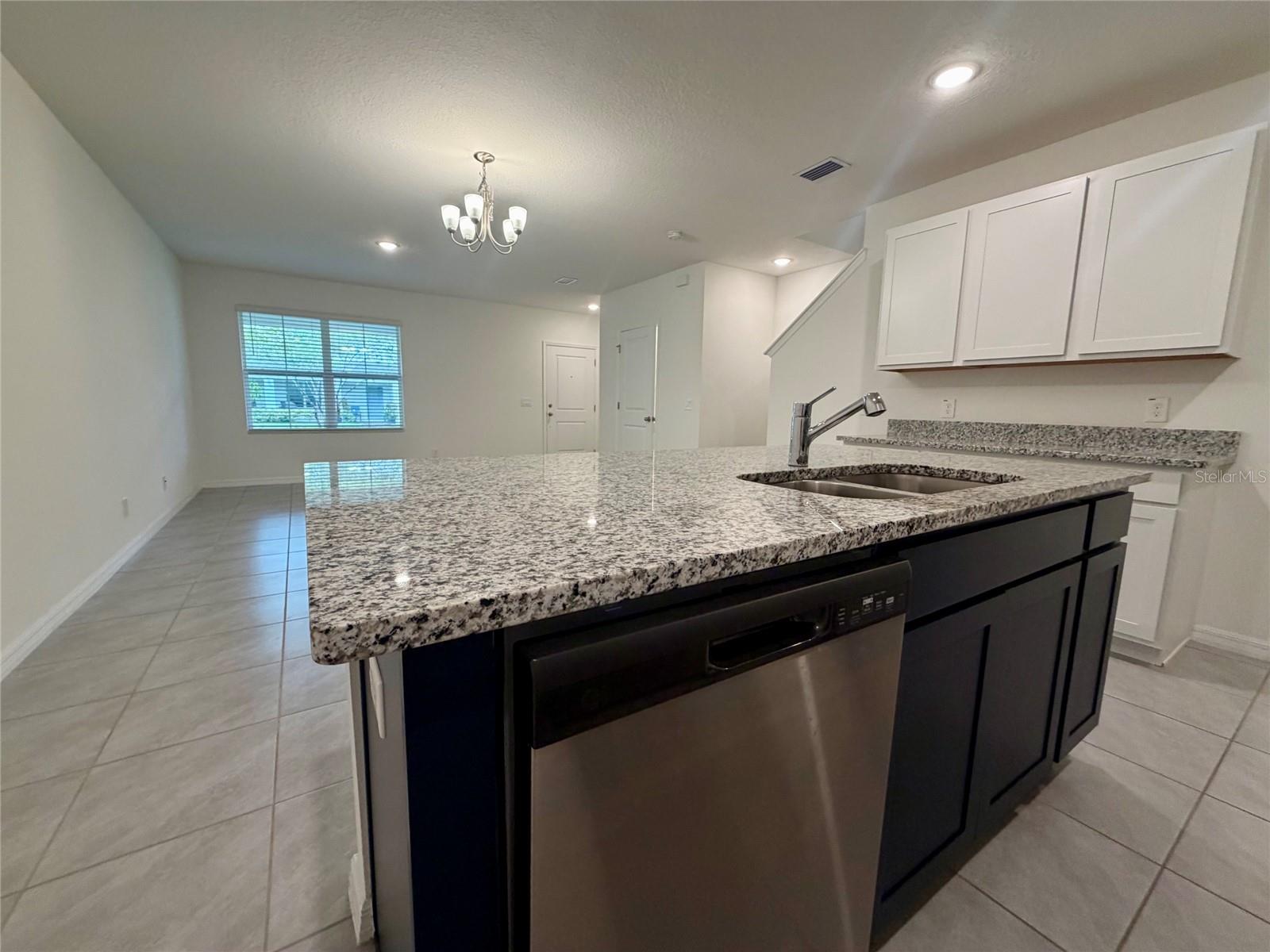 614 CHEVAL LN — photo 8