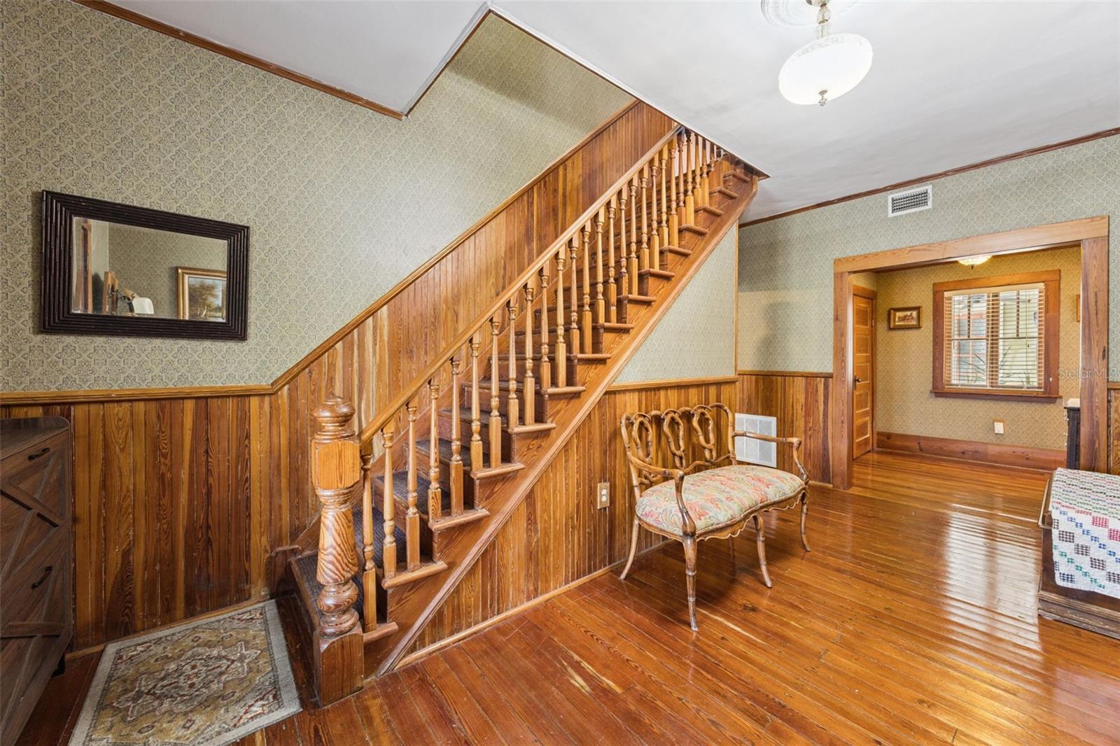 2201 CELERY AVE — photo 8