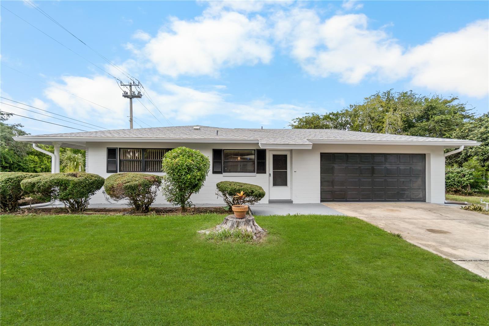 1481 DERBYSHIRE RD — photo 3