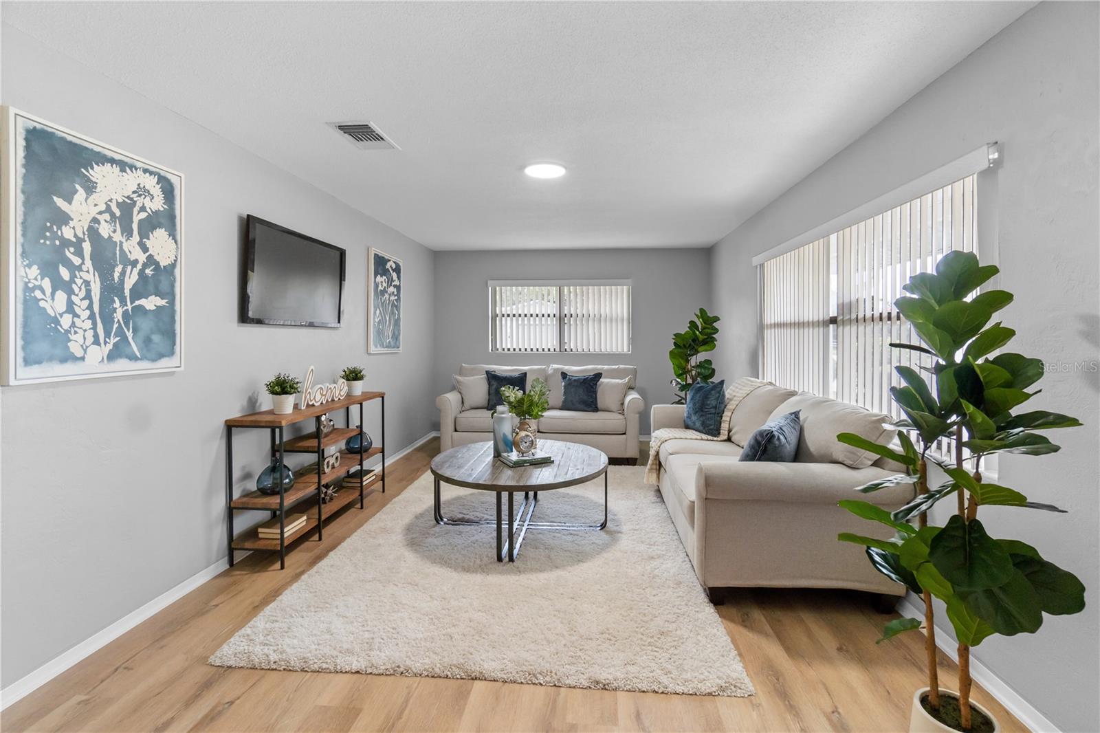 1481 DERBYSHIRE RD — photo 9