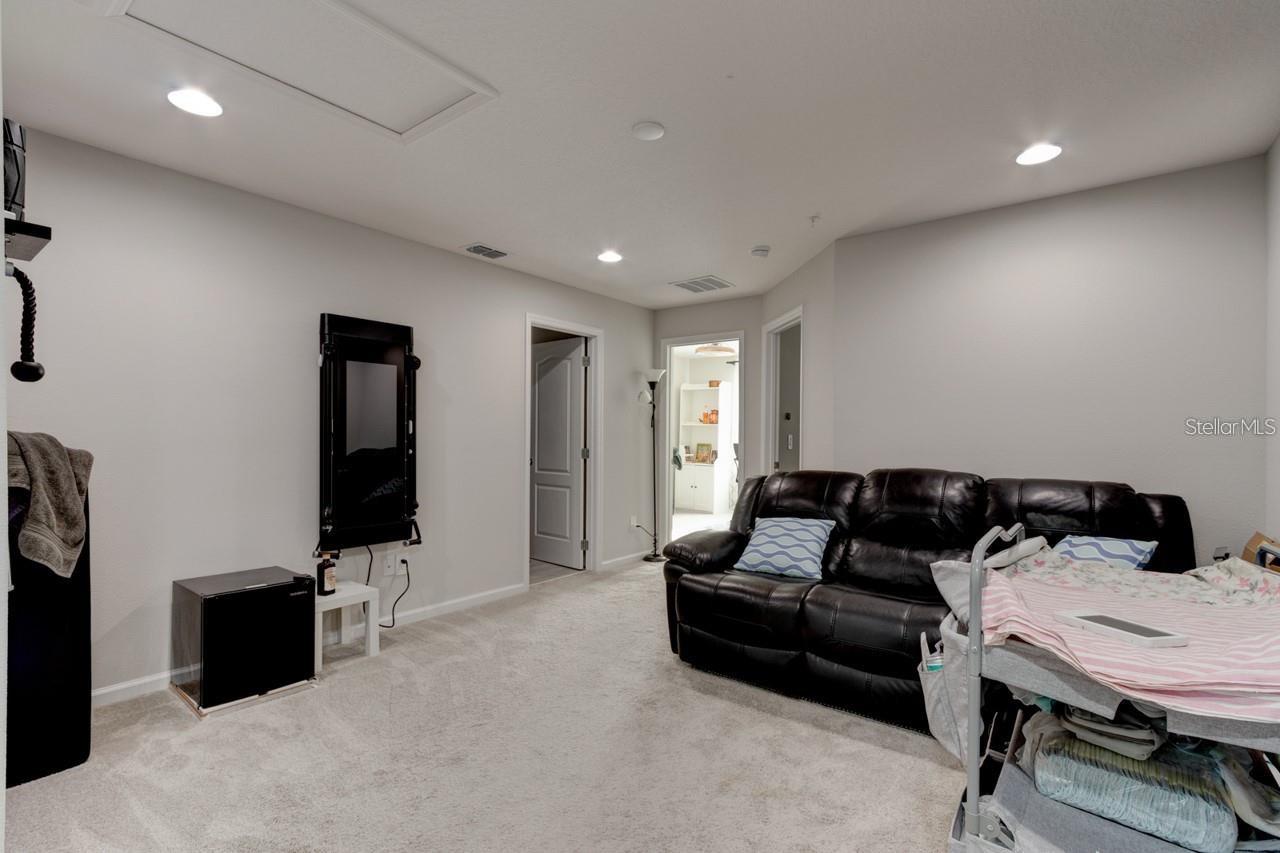287 CAPE HONEYSUCKLE PL — photo 11