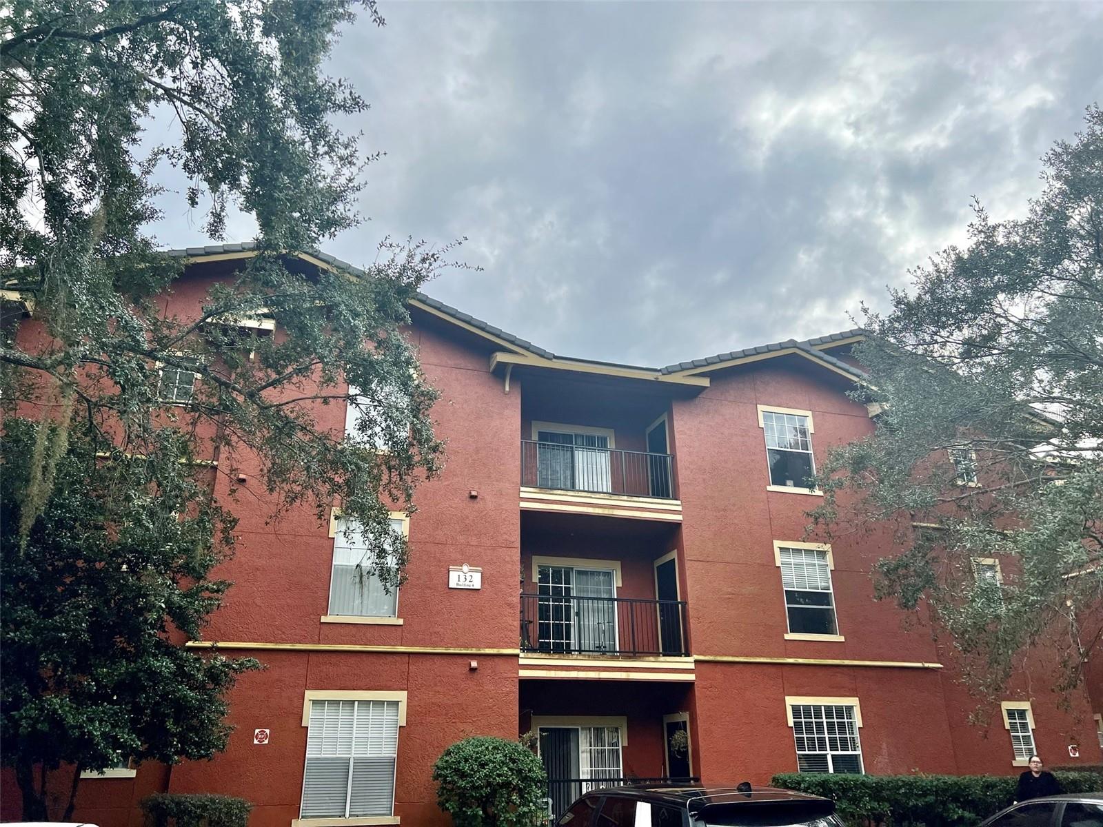132 VISTA VERDI CIR #136
