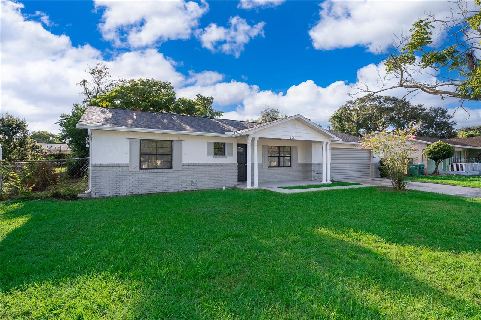 2049 N NORMANDY BLVD — photo 3
