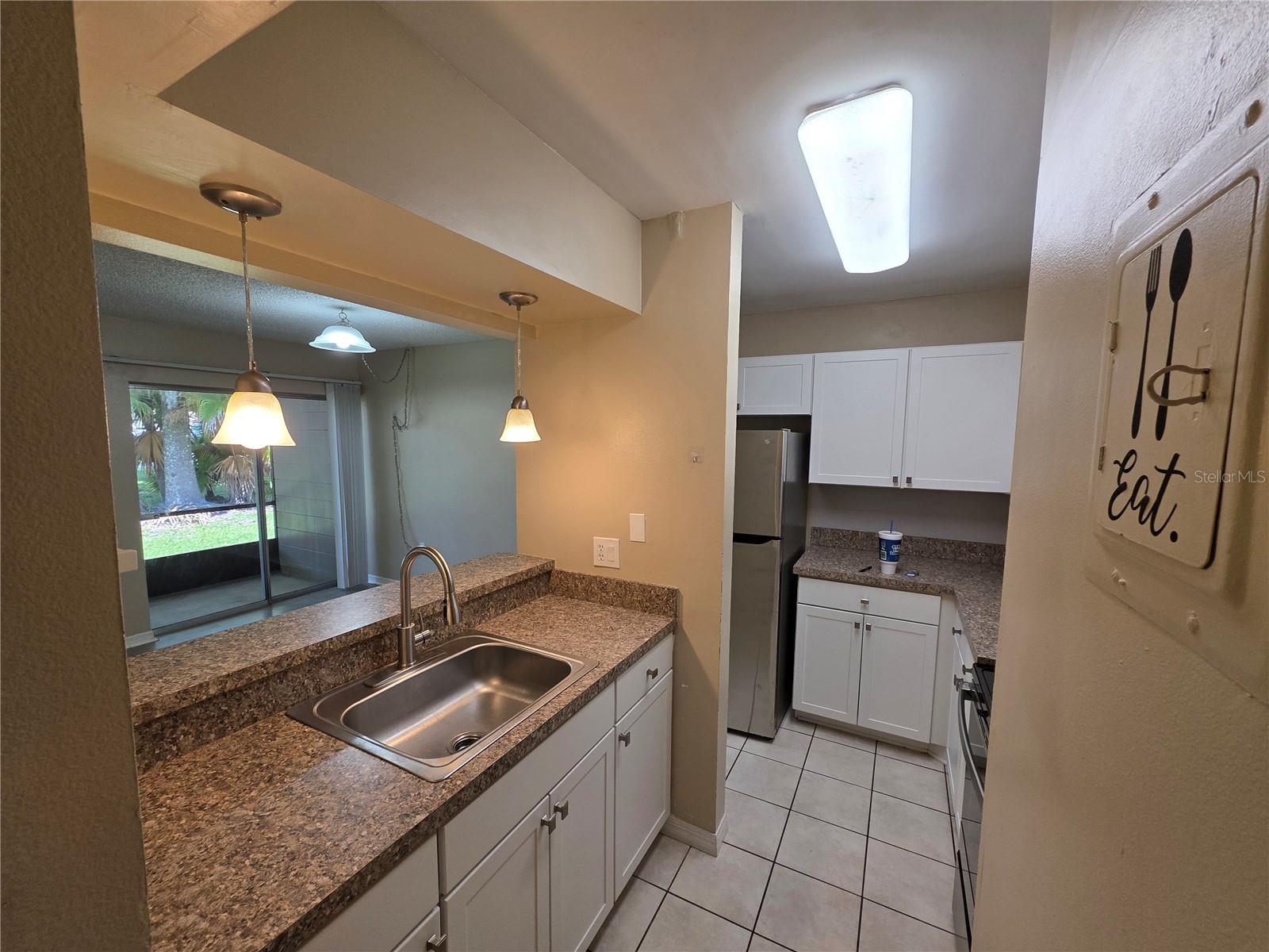 110 CYPRESS WOODS CT #12C — photo 6