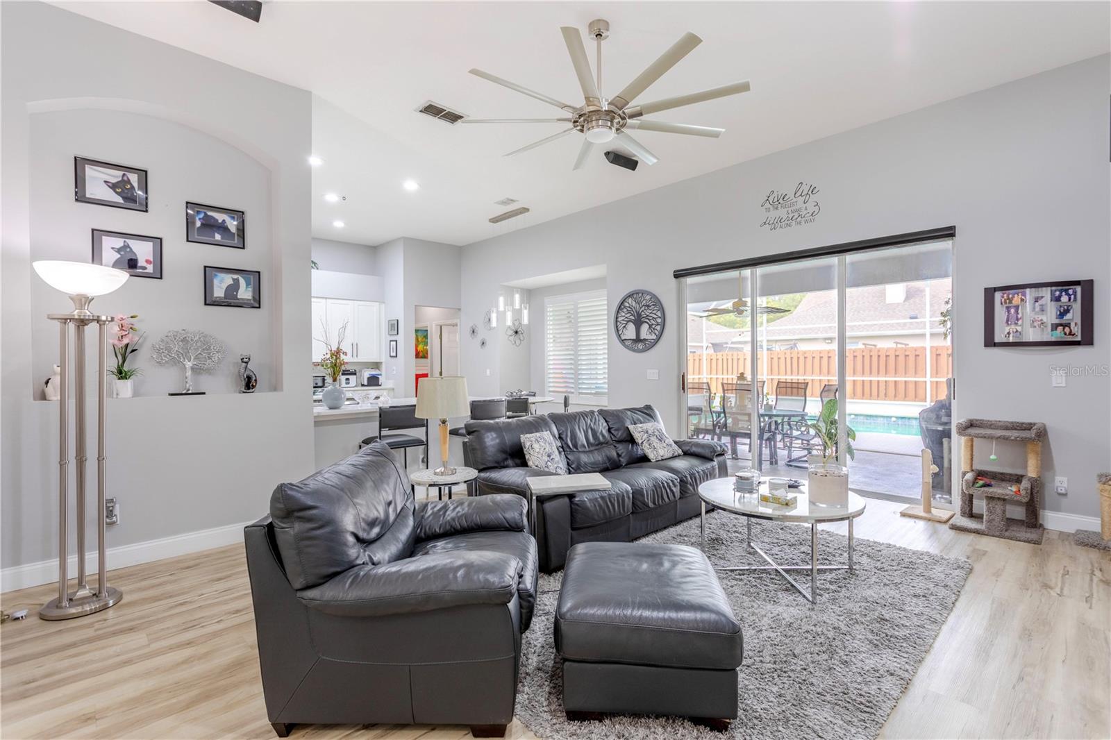 1837 MORGANS MILL CIR — photo 6