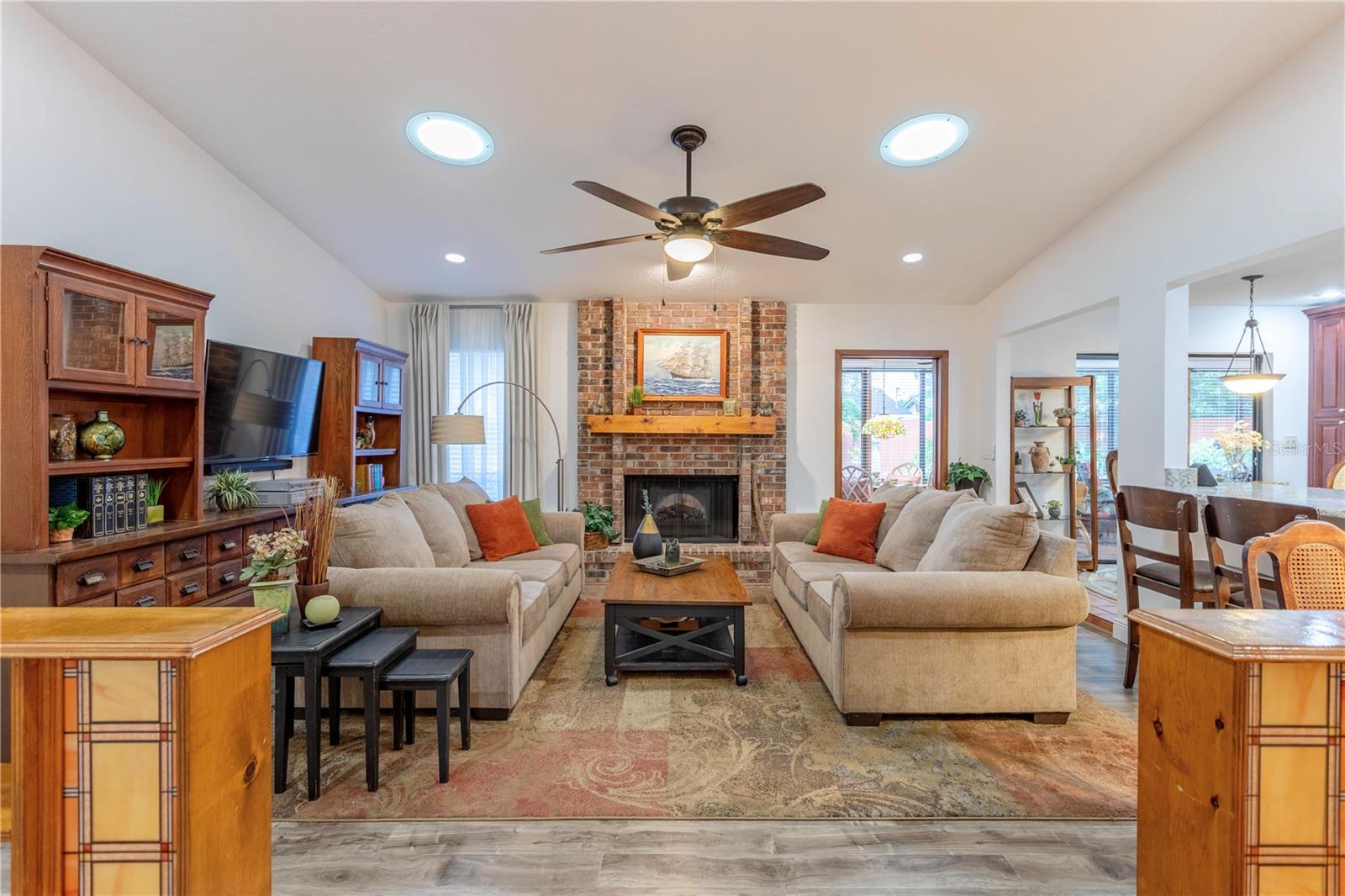1040 PALADIN CT — photo 8