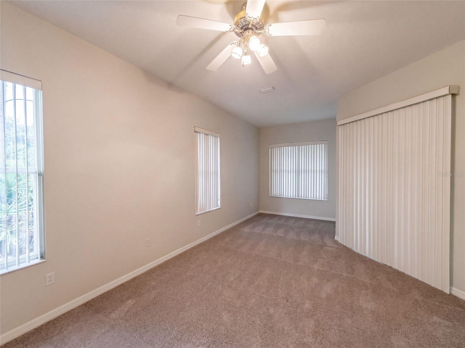27 RUSSMAN LN — photo 12