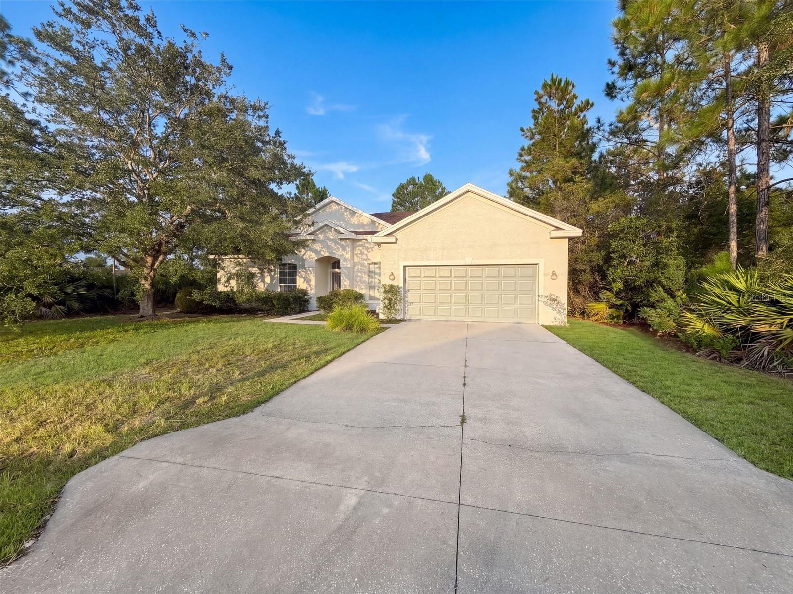 27 RUSSMAN LN