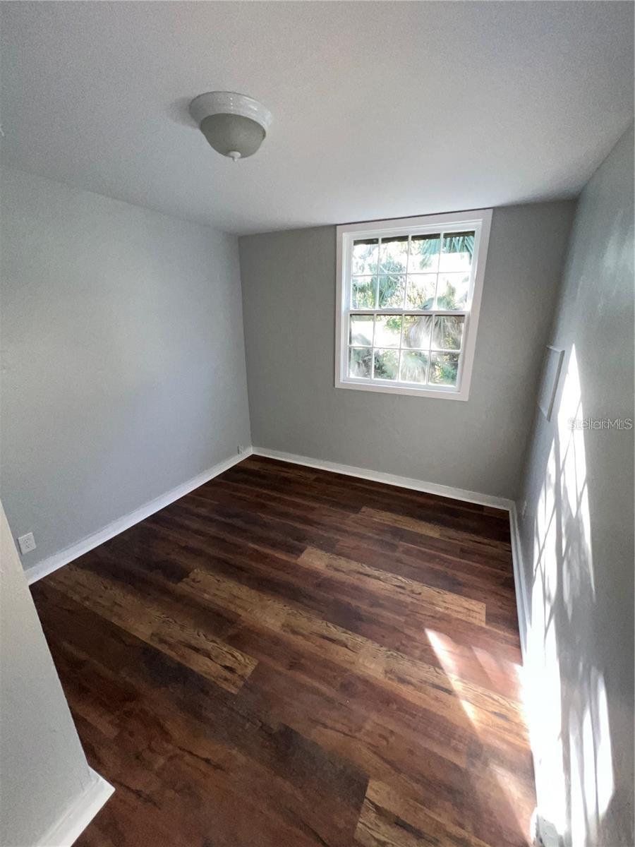 325 S FRANKLIN ST — photo 6