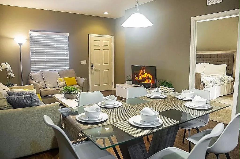 3211 GOLD LN — photo 6