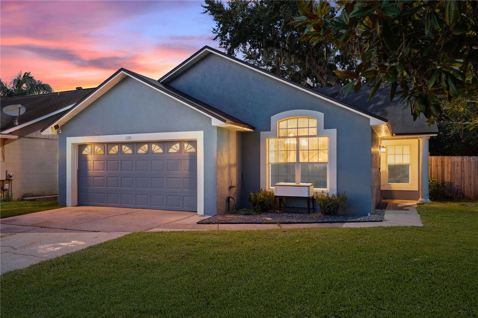 100 KELLY CIR