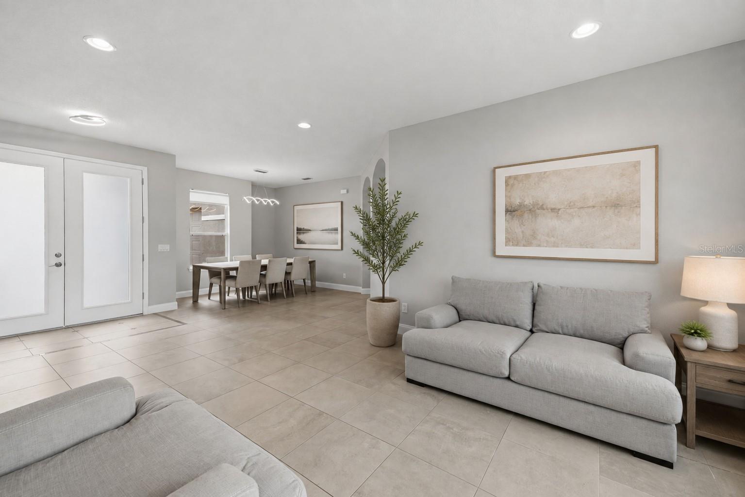 1526 EQUINOX CIR — photo 4