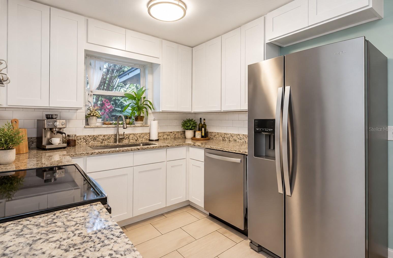 89 LORILLARD PL — photo 3