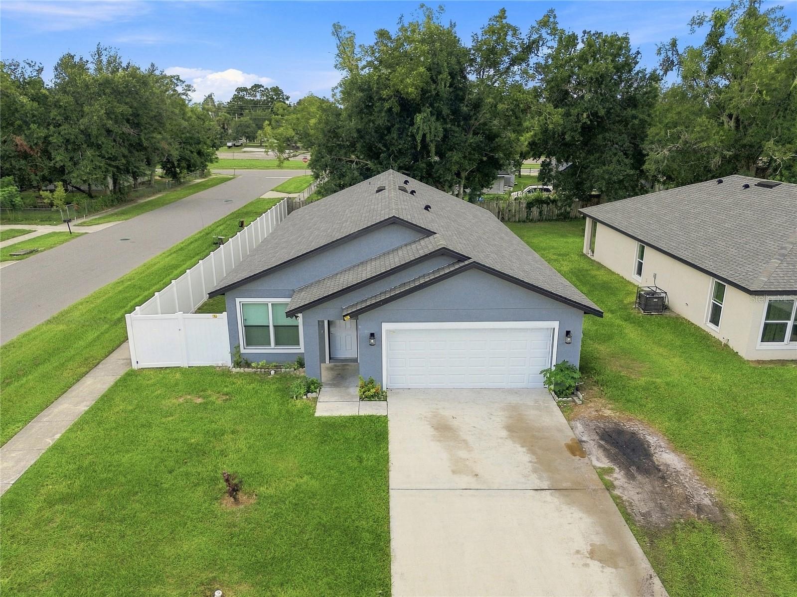 4300 LENOX BLVD — photo 4