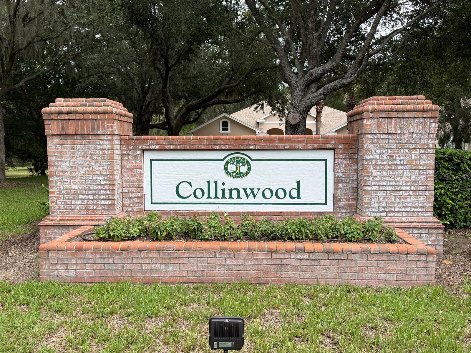 1300 ASHER CT — photo 4
