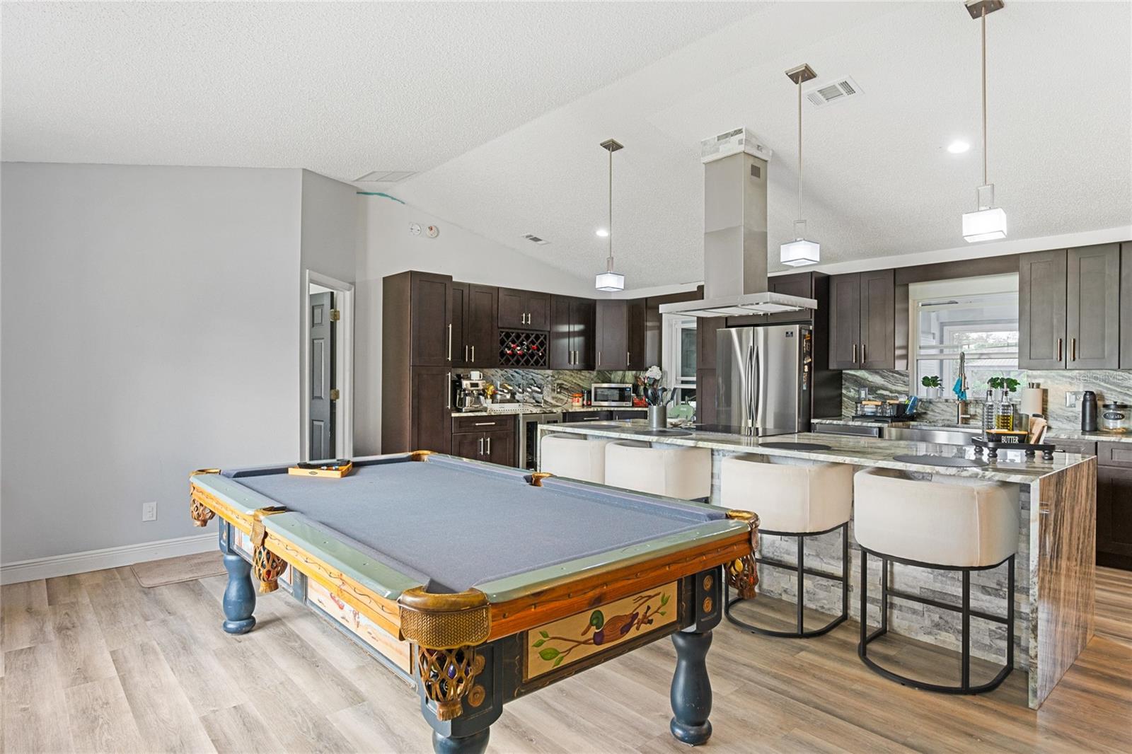 2086 S PARKTON DR — photo 11