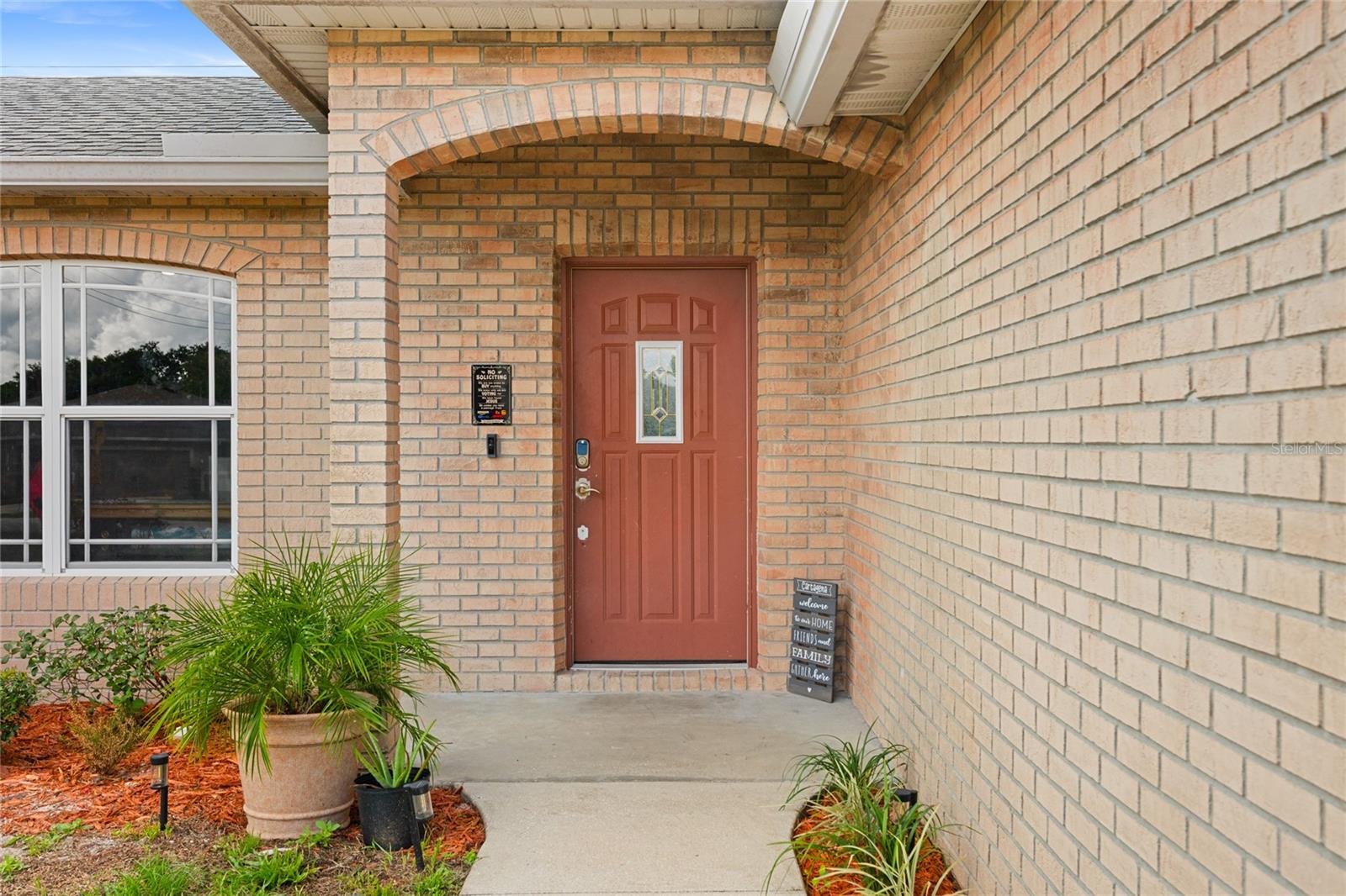 2086 S PARKTON DR — photo 4