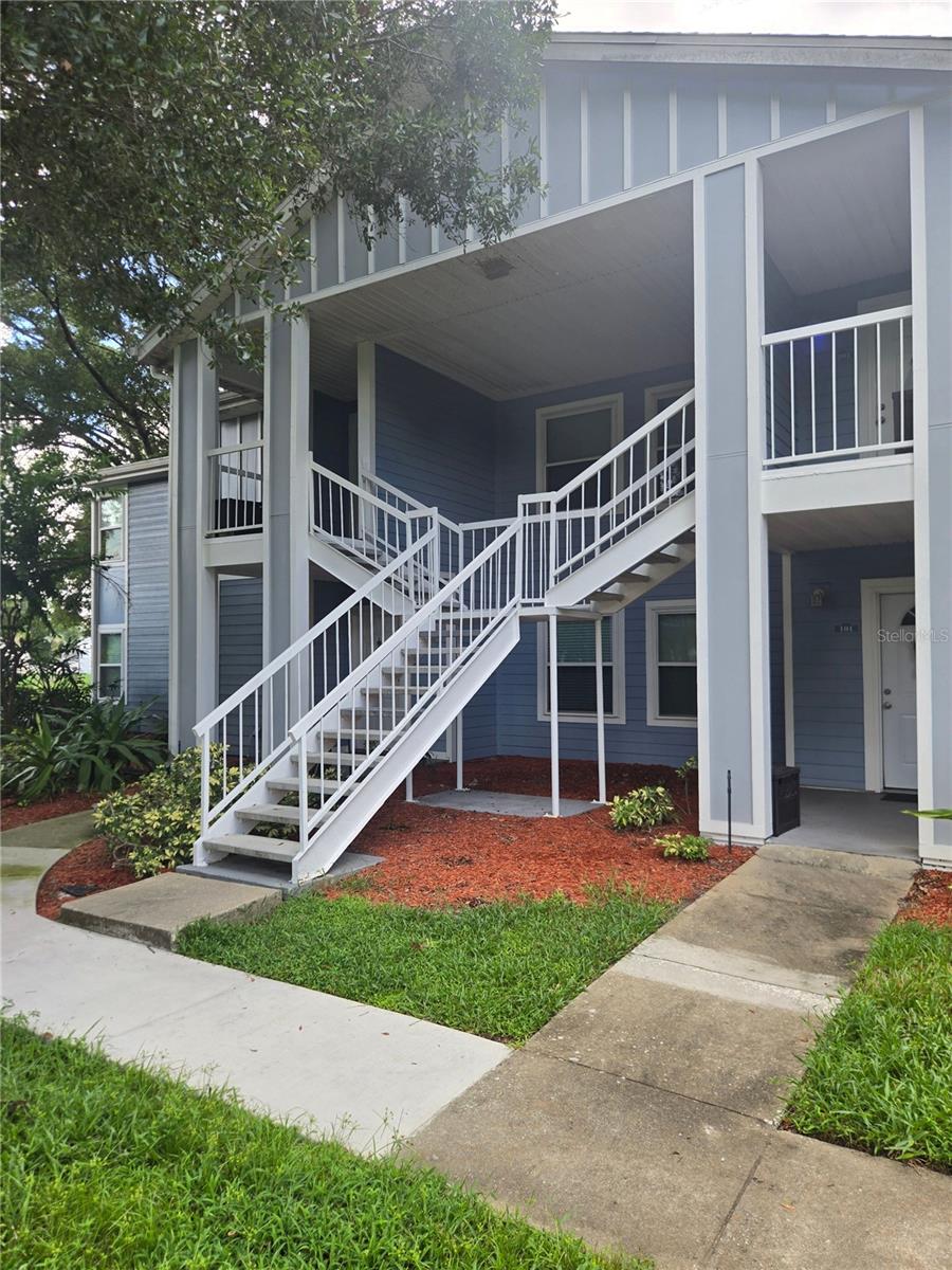2577 GRASSY POINT DR #105 — photo 3