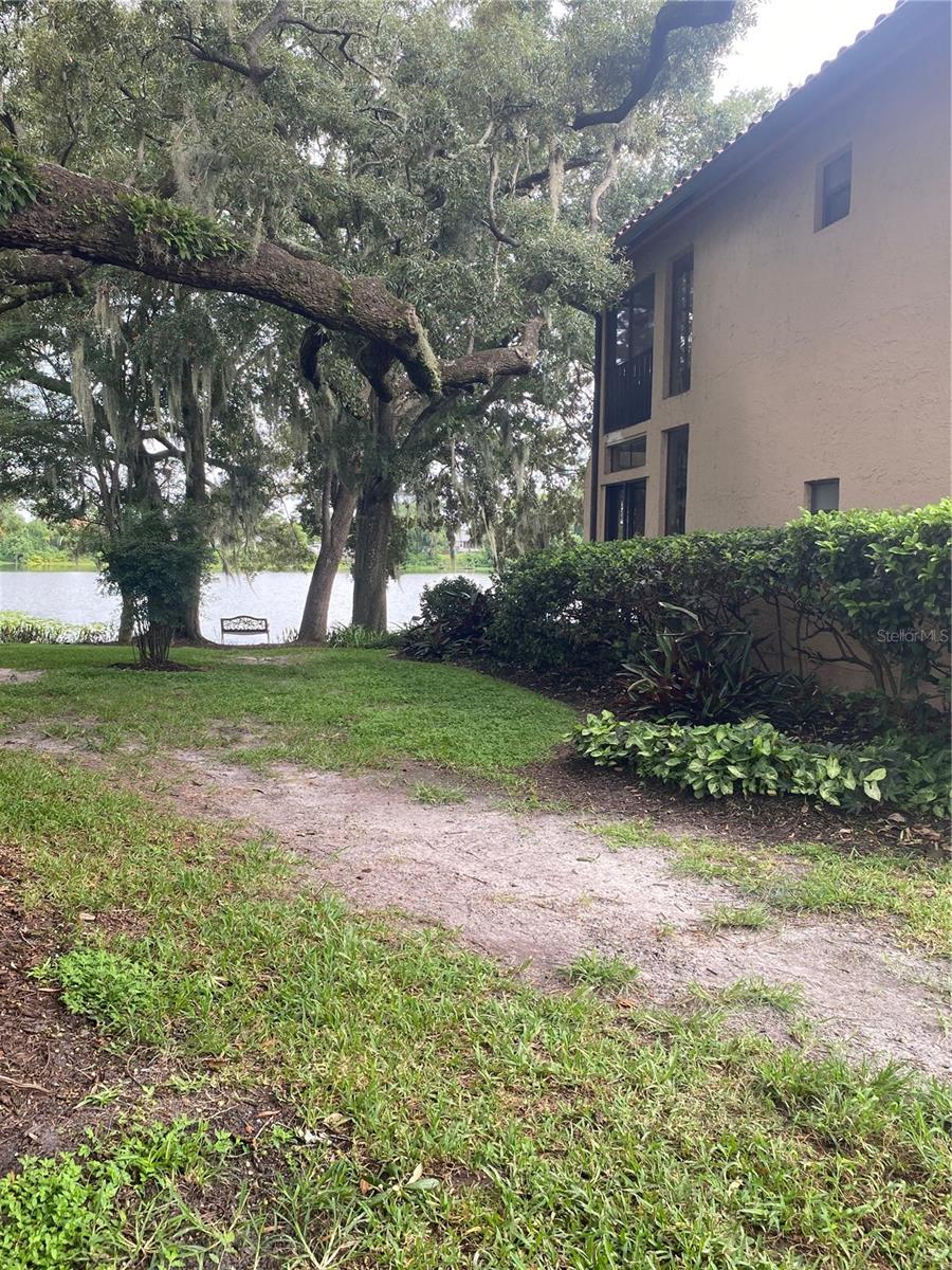 1260 LAKE WILLISARA CIR — photo 4