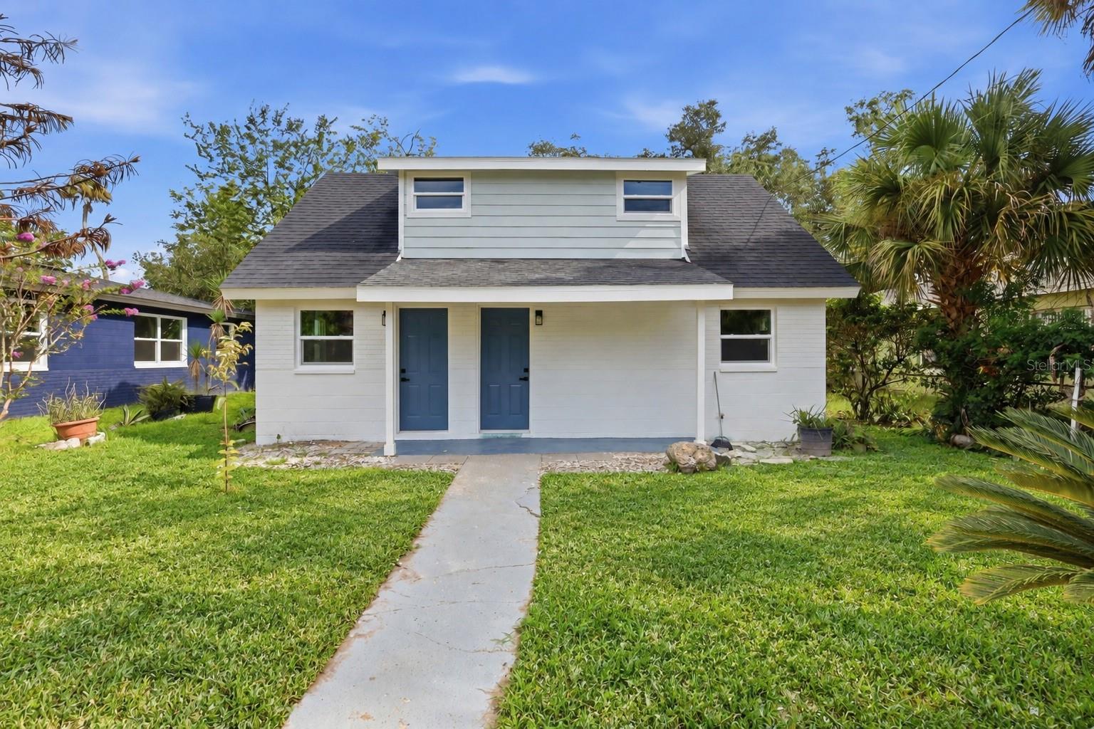 264 LAWS LN