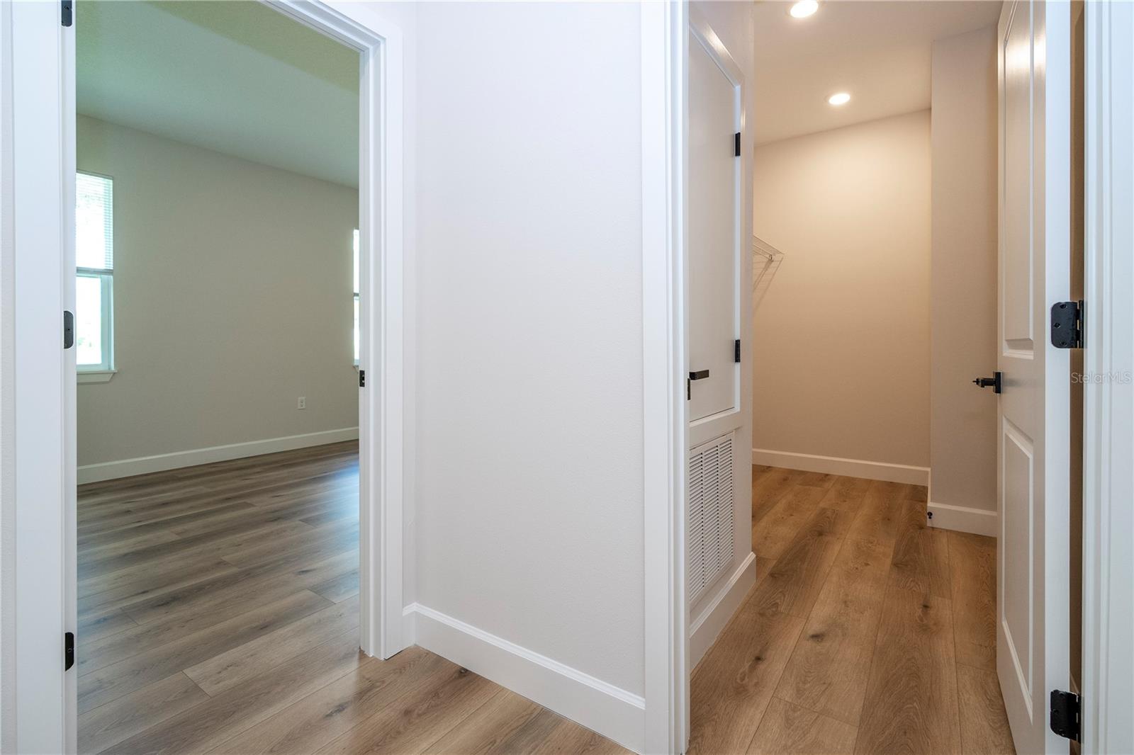17 E GENEVA ST — photo 11