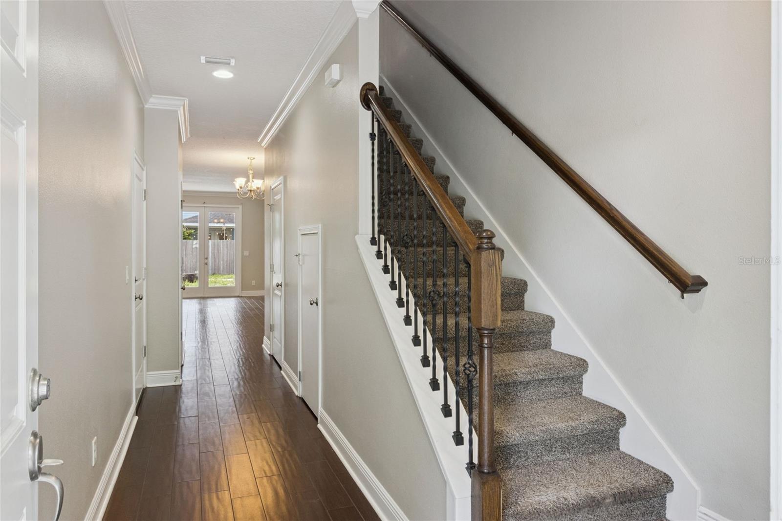 2544 MAYER ST — photo 8