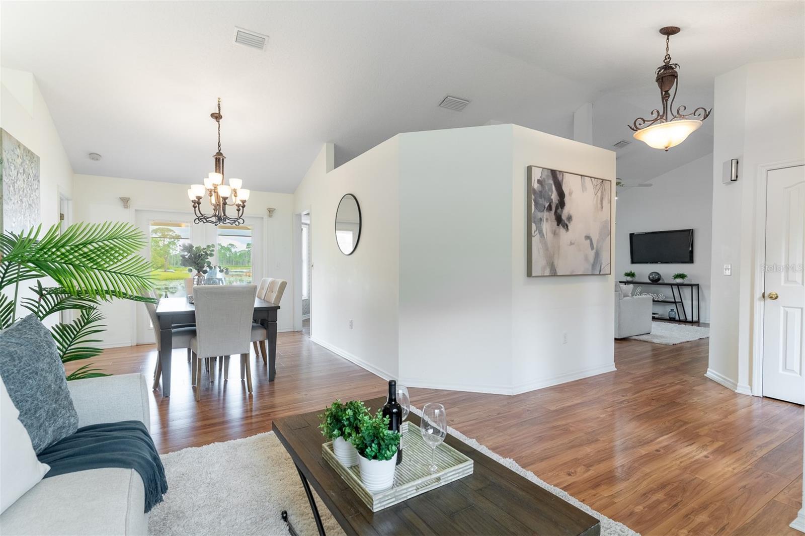 2366 SALEM DR — photo 12