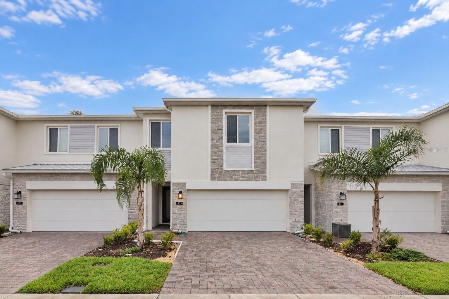 433 BOGEY DR — photo 2