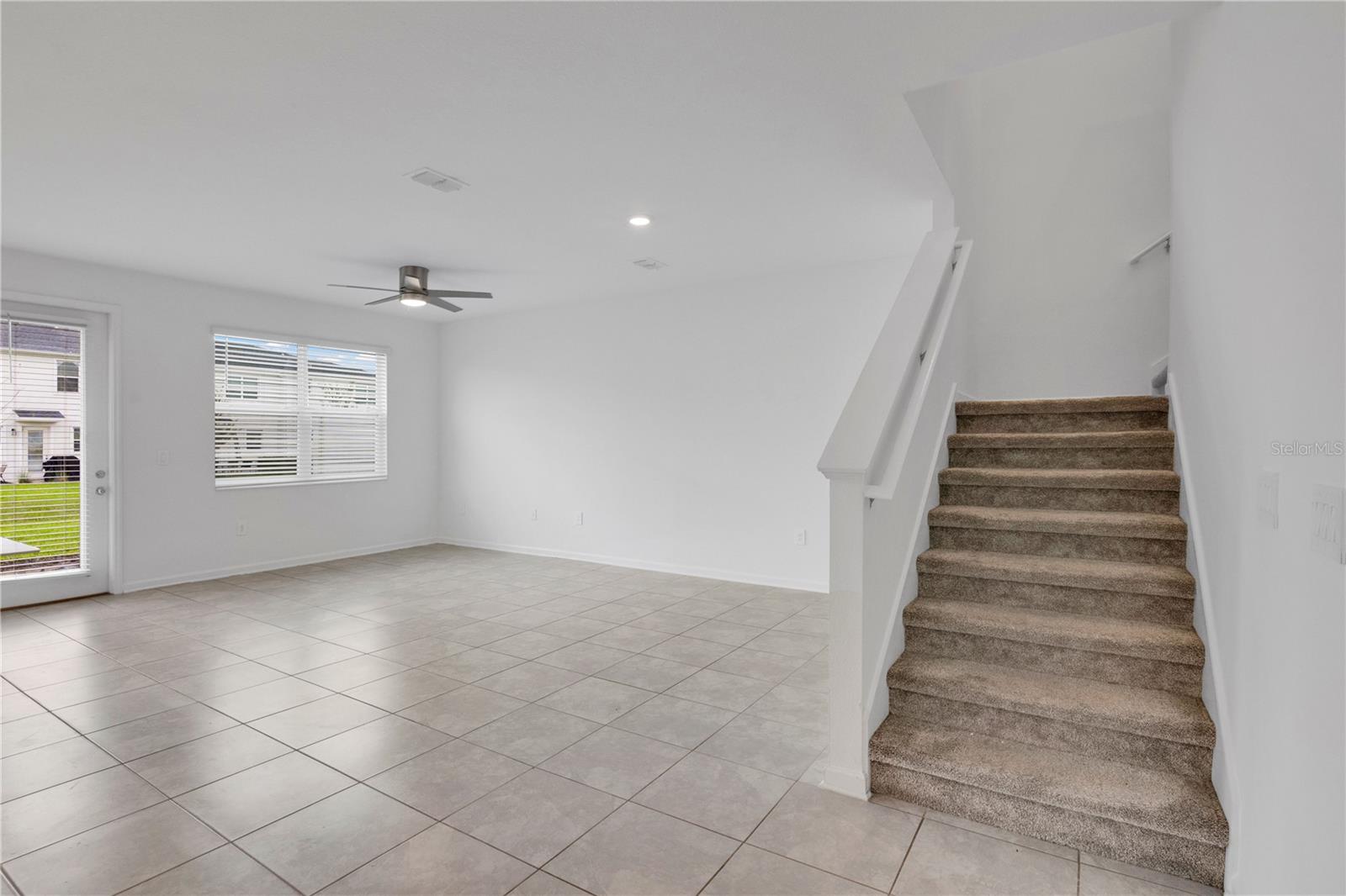 433 BOGEY DR — photo 6