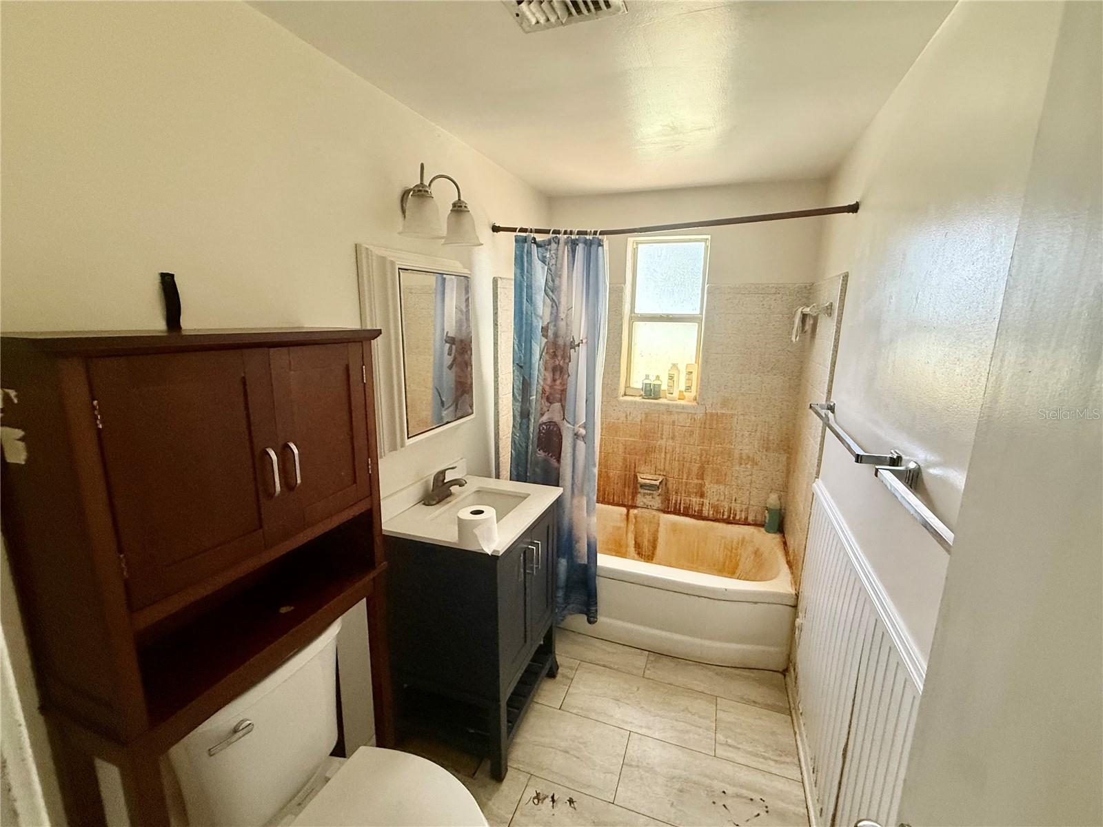 255 VALENCIA RD — photo 11