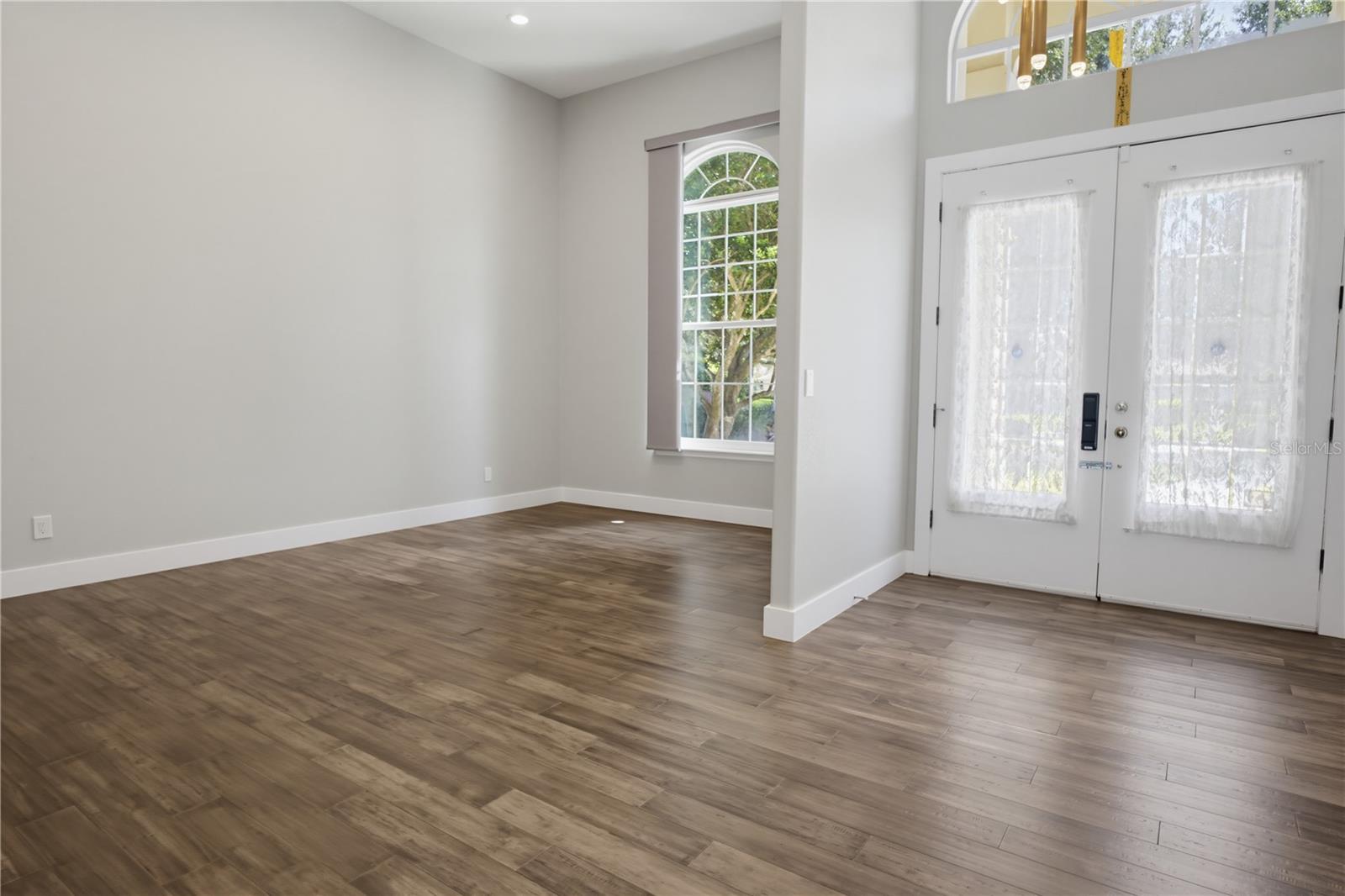 328 TERSAS CT — photo 5