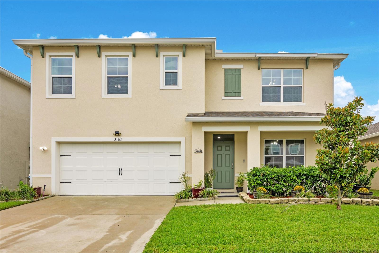 3162 EASTGROVE TER