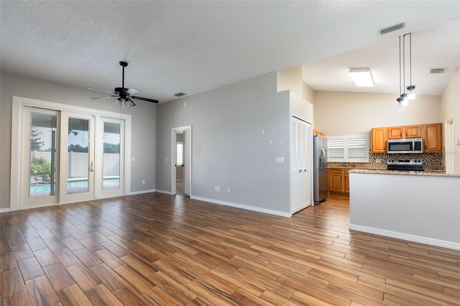5107 CODDINGTON ST — photo 3